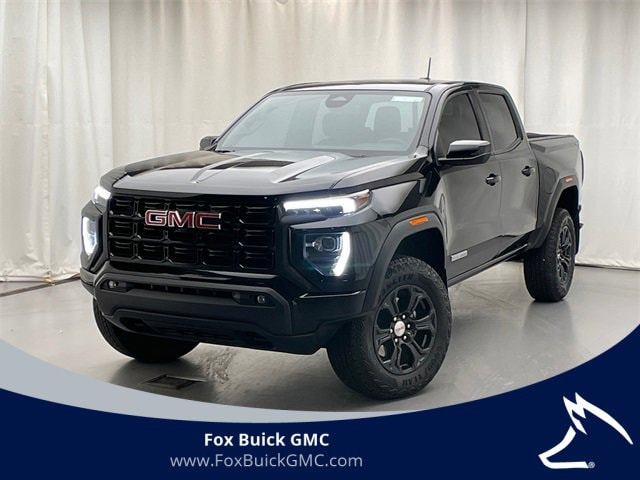 2023 GMC Canyon Elevation's photo
