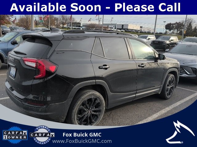 2022 Gmc Terrain SLE photo 3