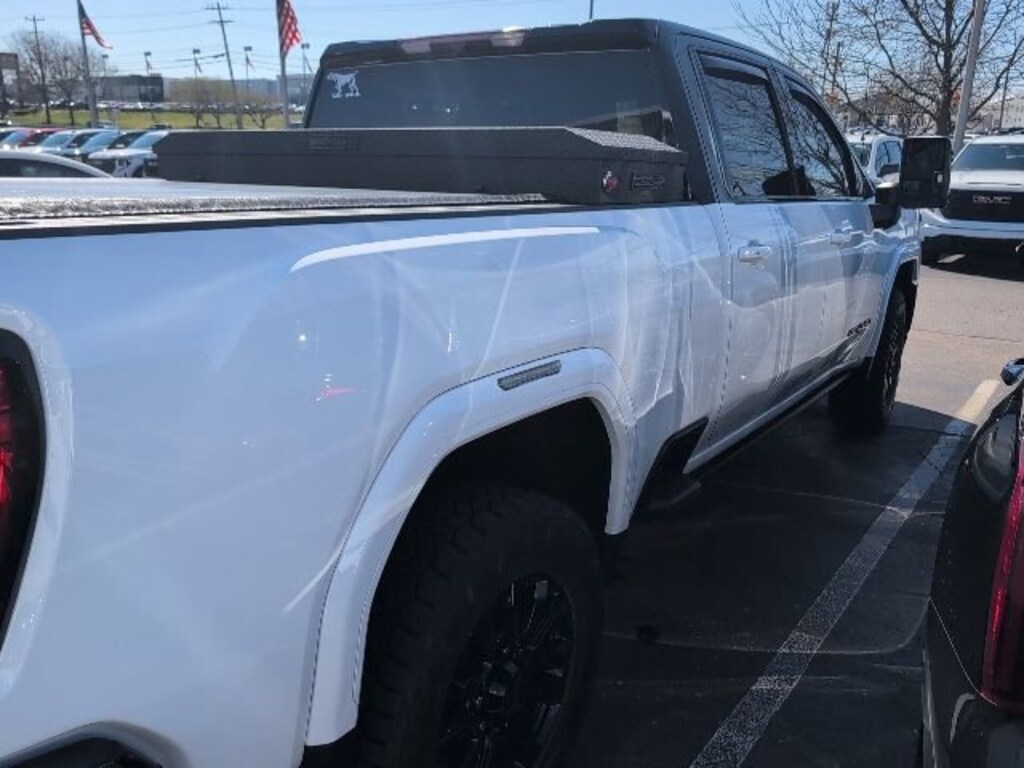 Used 2023 GMC Sierra 2500 HD AT4 Truck