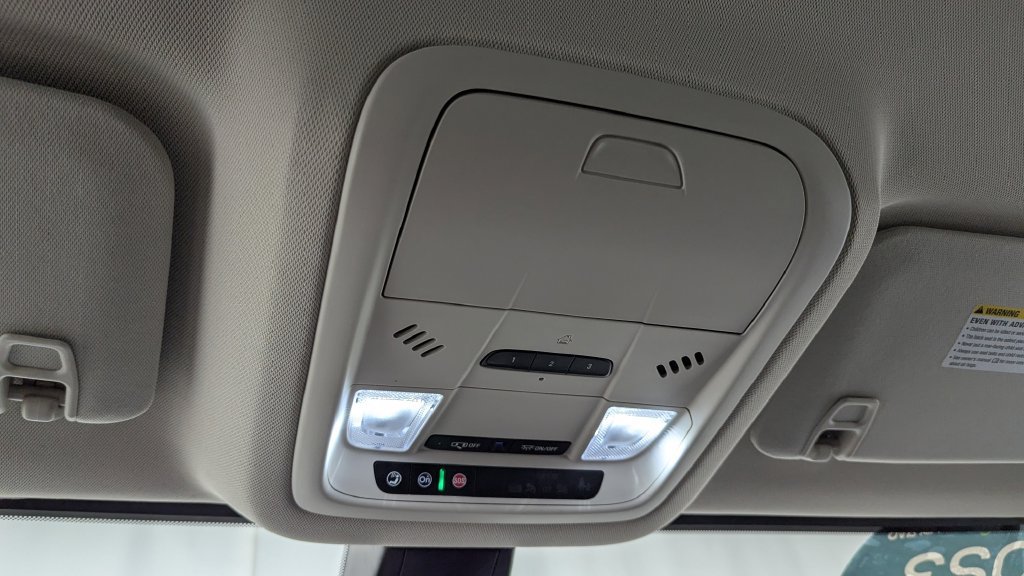 2023 GMC Acadia Denali - Photo 19