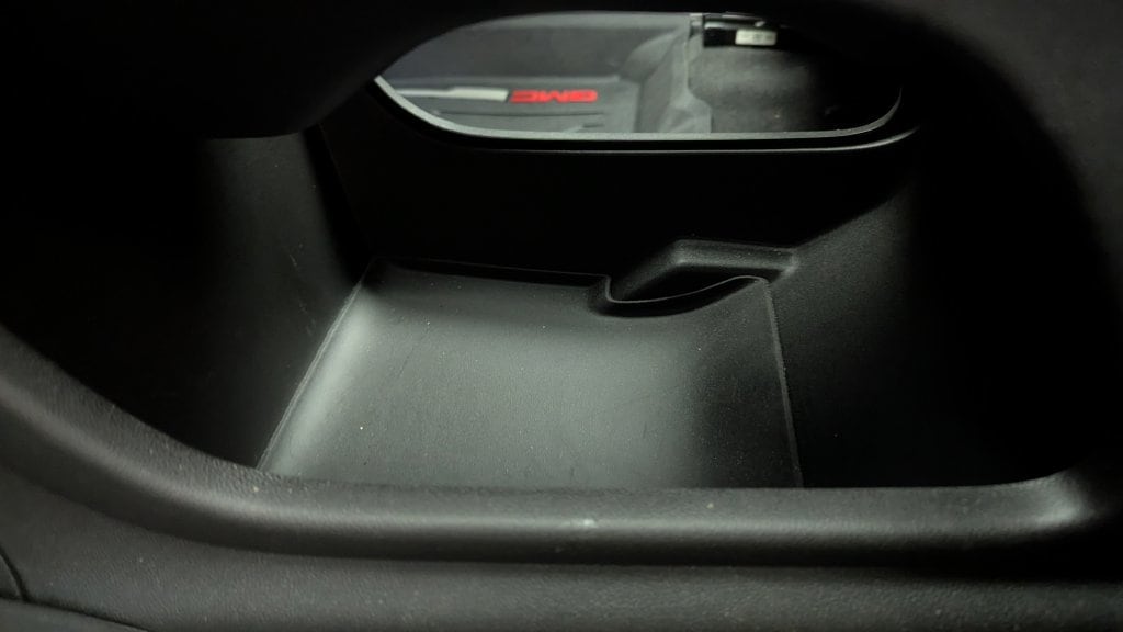 2023 GMC Acadia Denali - Photo 24
