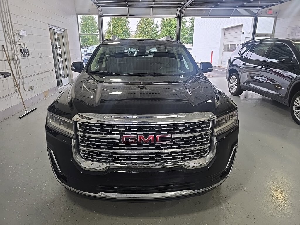 Used 2023 GMC Acadia Denali SUV