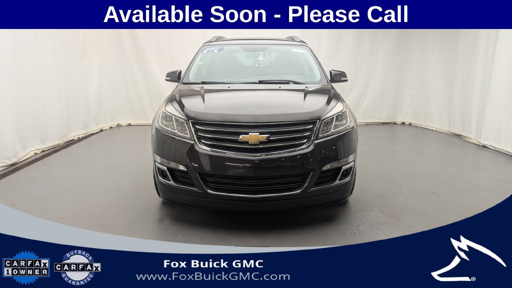 Used 2017 Chevrolet Traverse 2LT with VIN 1GNKVHKD1HJ186430 for sale in Farmington, MI