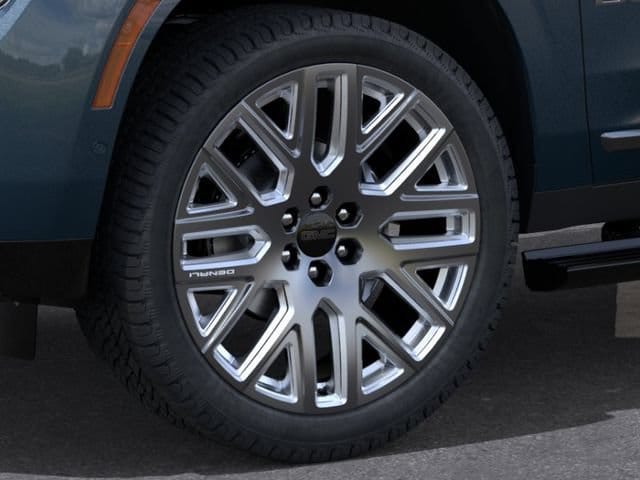 2026 GMC Yukon Denali Ultimate - Photo 9