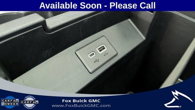 2023 GMC Yukon XL SLT - Photo 24