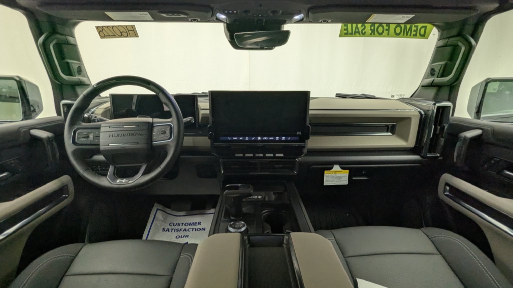 2026 GMC HUMMER EV 2X - Photo 12