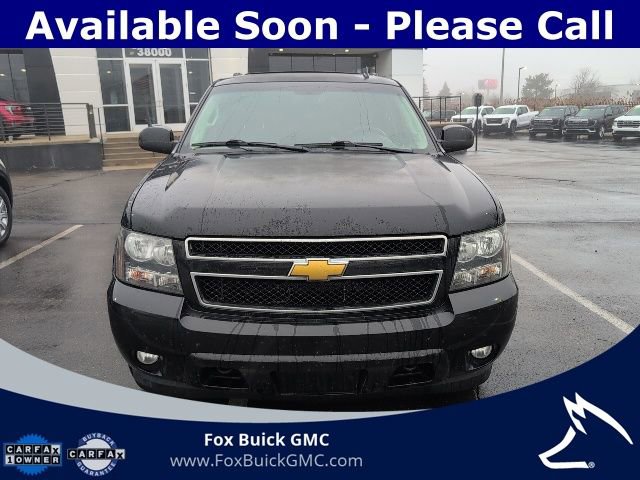 Used 2014 Chevrolet Tahoe LT with VIN 1GNSKBE00ER208056 for sale in Farmington, MI