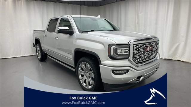 Used 2018 GMC Sierra 1500 Denali Denali with VIN 3GTU2PEJ0JG449598 for sale in Farmington, MI