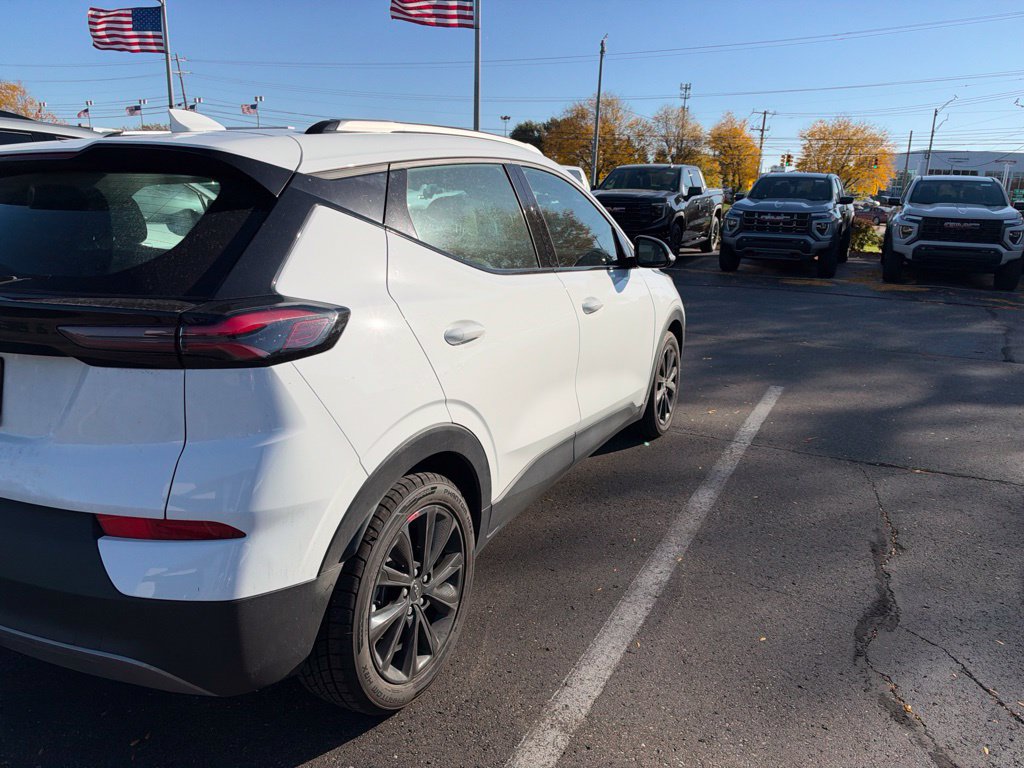 Used 2023 Chevrolet Bolt EUV LT SUV