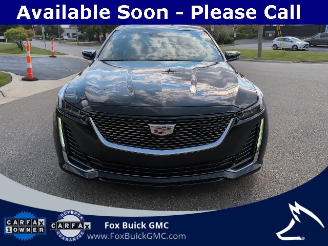 2022 Cadillac CT5 Luxury photo 2