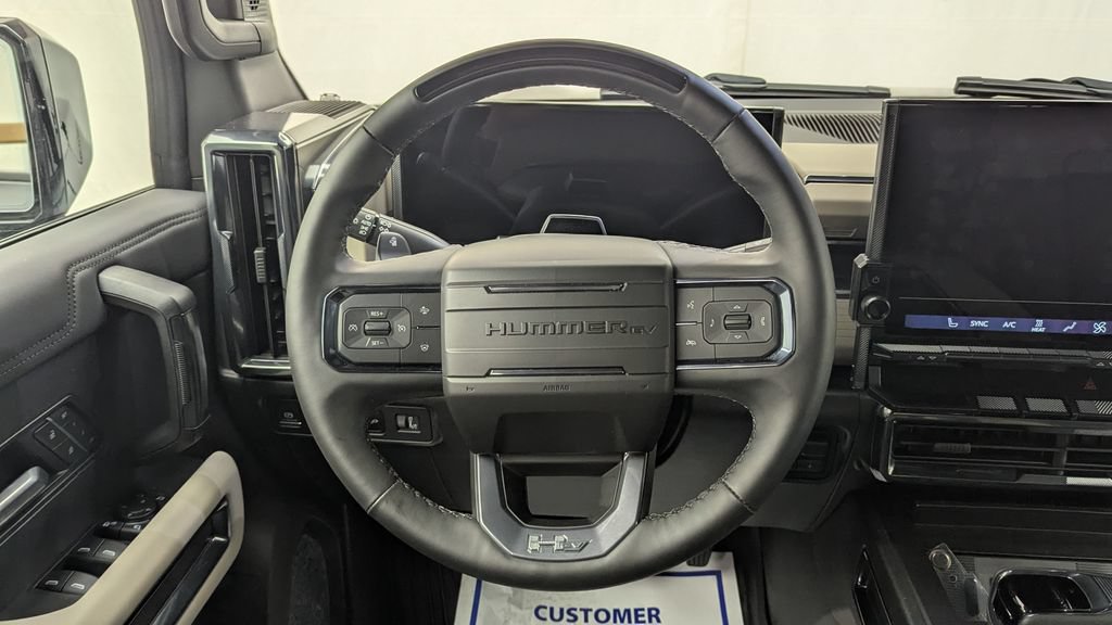 2026 GMC HUMMER EV 2X - Photo 11