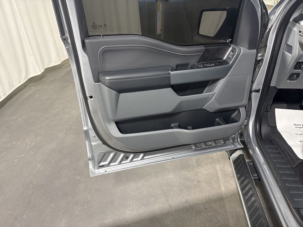 2023 Ford F-150 XLT - Photo 11