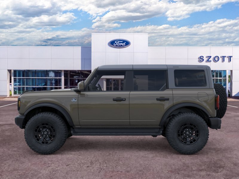 New 2026 Ford Bronco Outer Banks SUV