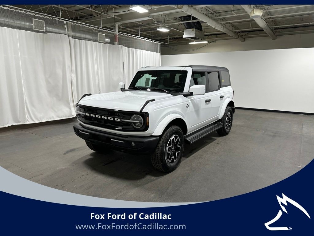 New 2026 Ford Bronco Outer Banks SUV