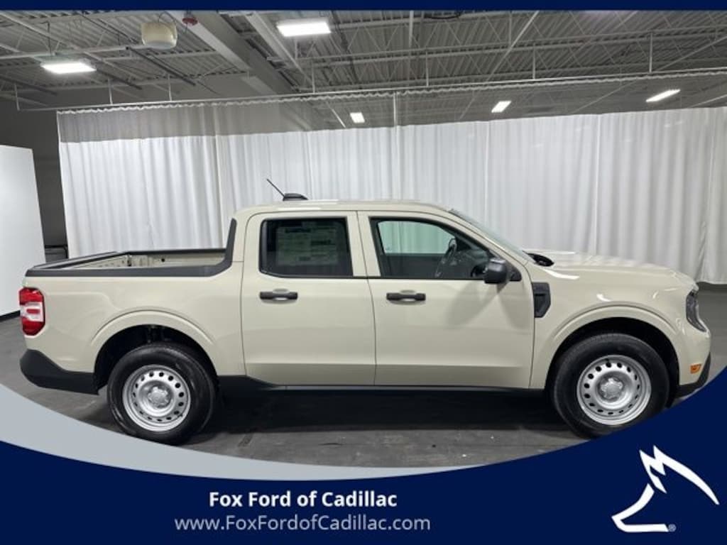 New 2025 Ford Maverick XL Truck