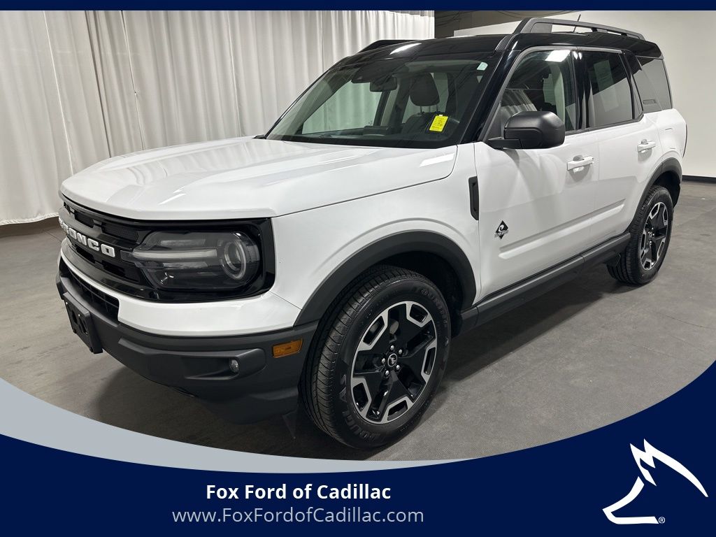 2021 Ford Bronco Sport Outer Banks 4X4's photo