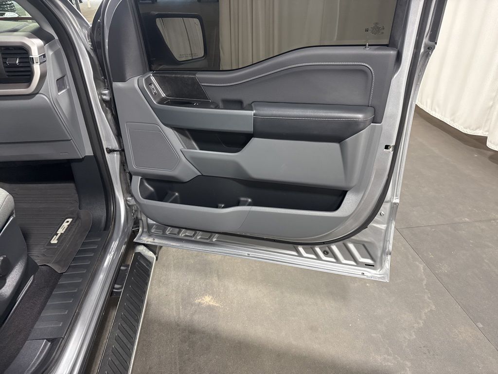 2023 Ford F-150 XLT - Photo 15