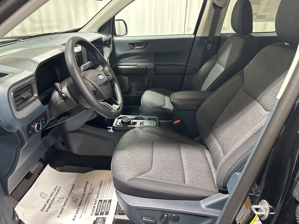 2025 Ford Maverick XLT - Photo 14