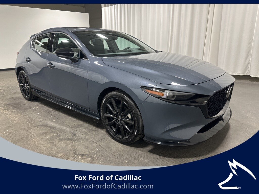 2024 Mazda Mazda3 2.5 s Premium Hatchback photo 2