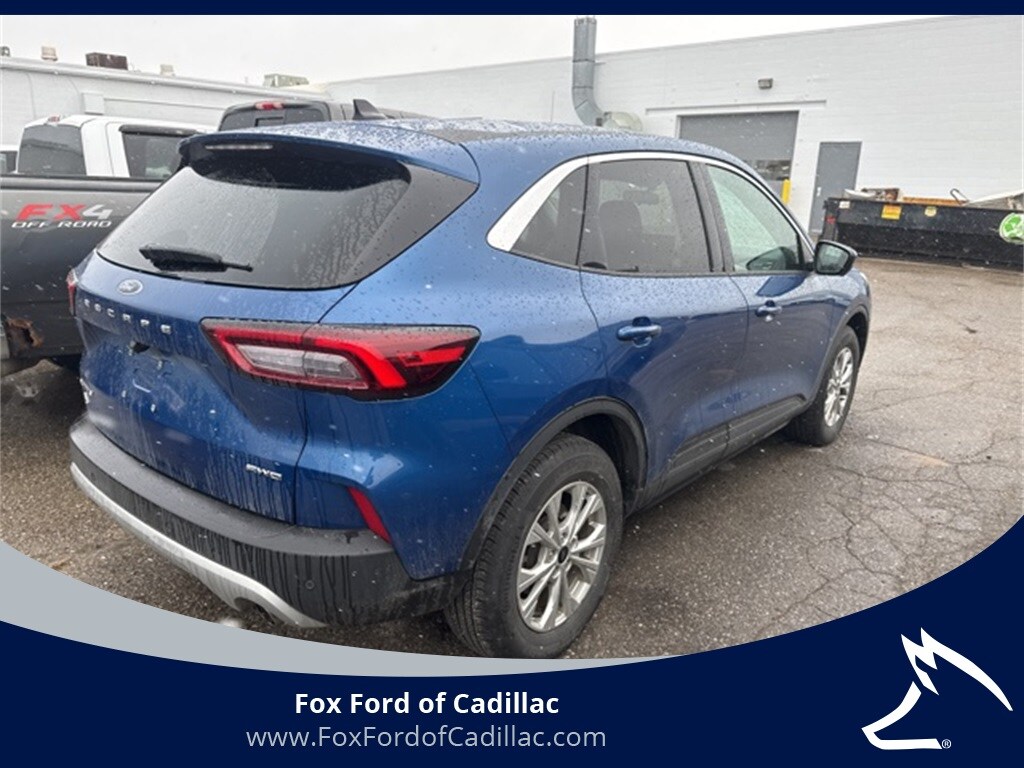 2023 Ford Escape Active photo 3