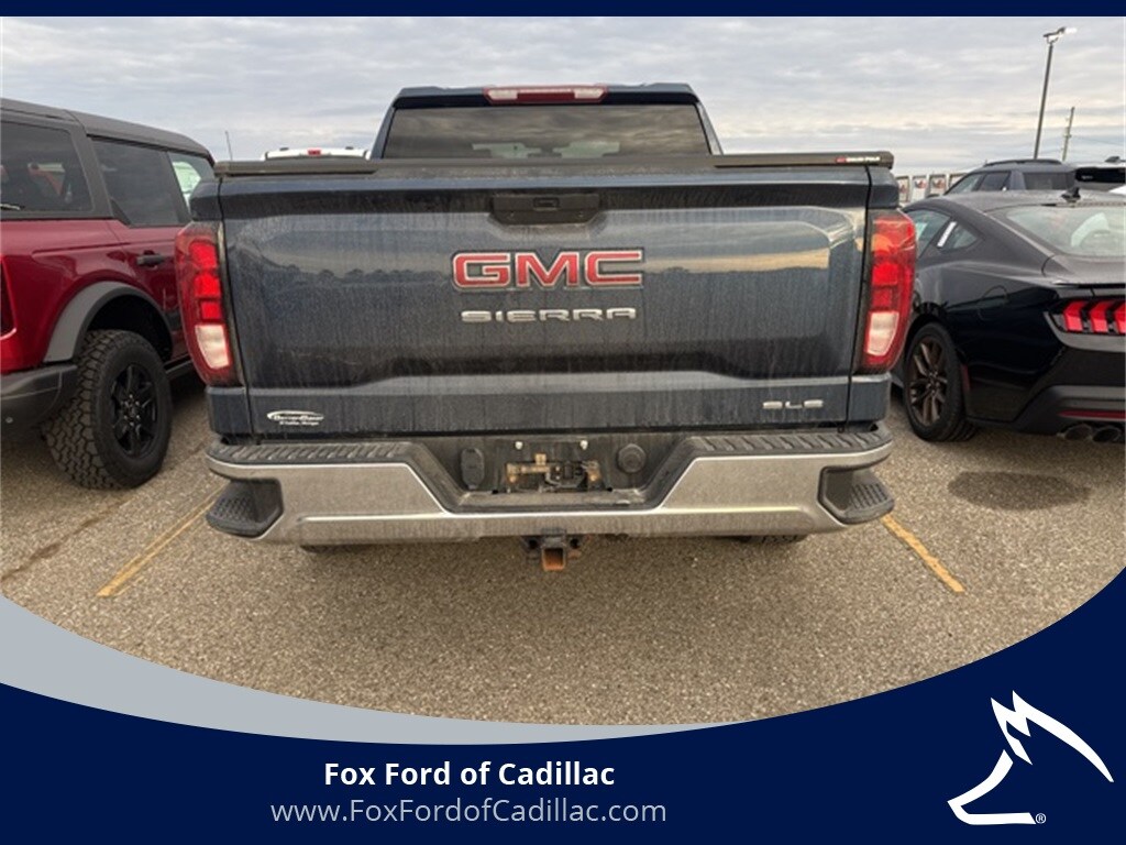 2021 Gmc Sierra 1500 SLE photo 4