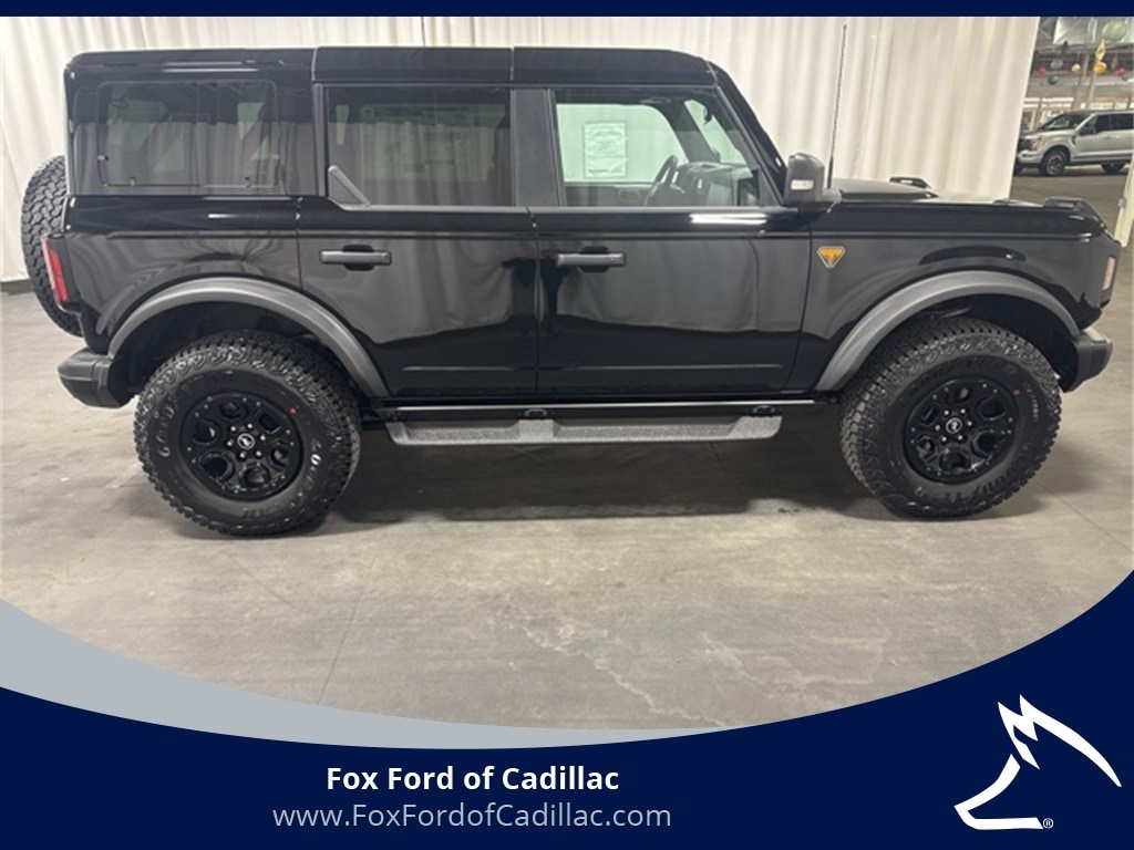 New 2025 Ford Bronco Badlands SUV