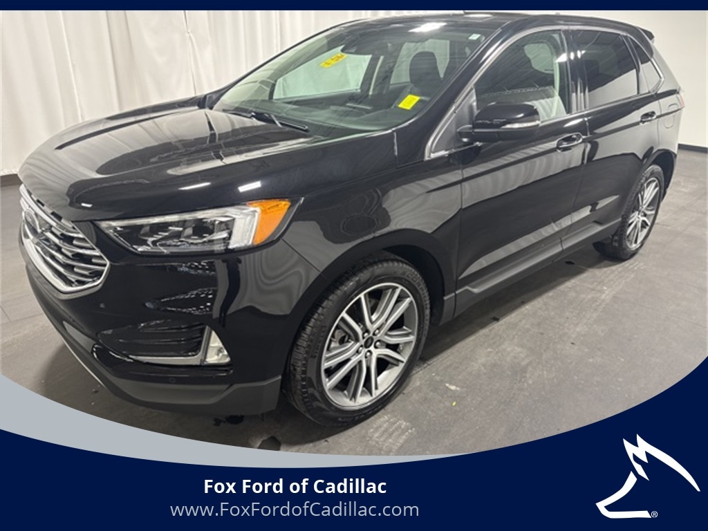 2024 Ford Edge Titanium's photo