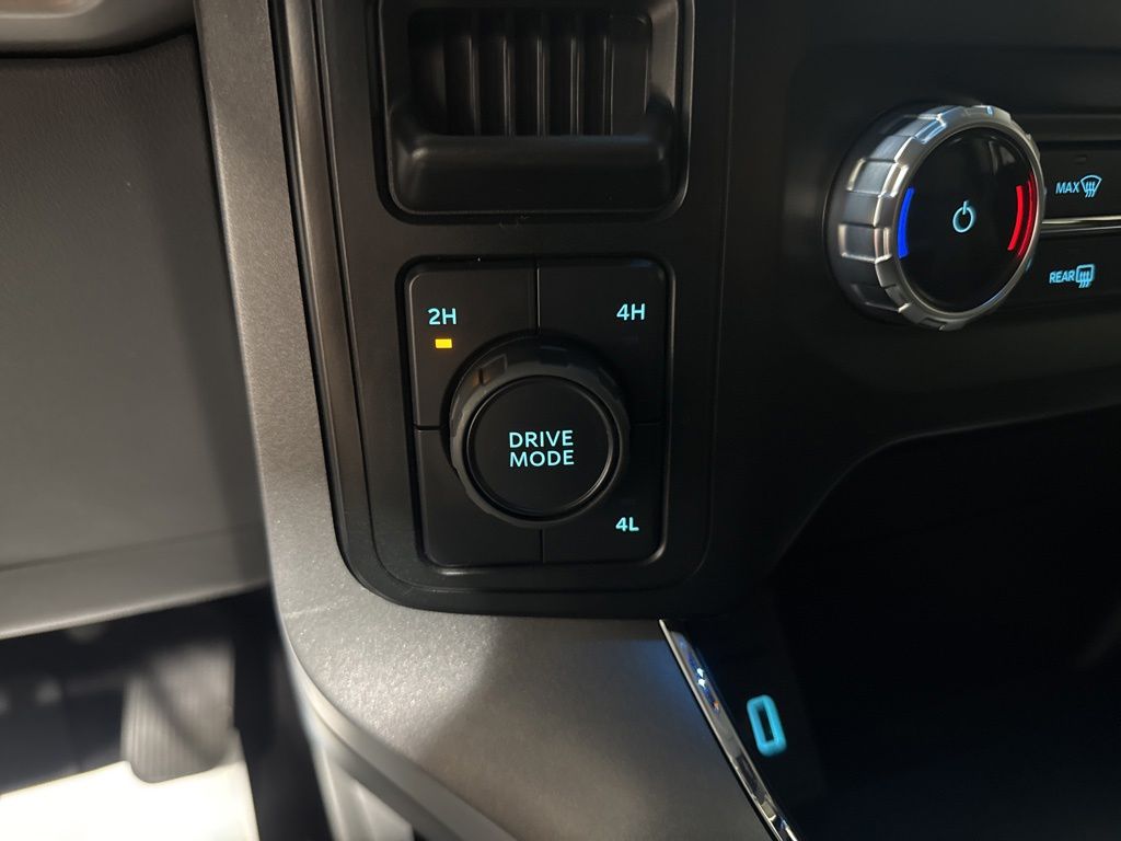 2023 Ford F-150 XLT - Photo 22