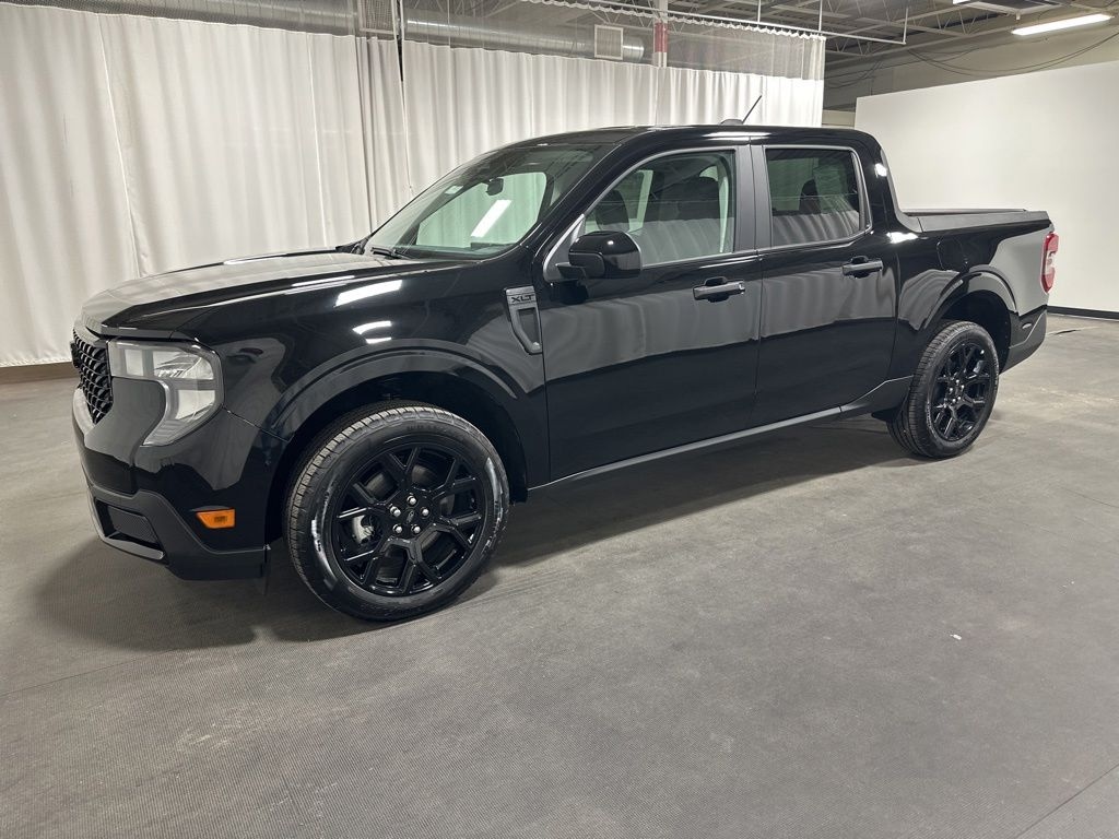 New 2025 Ford Maverick XLT Truck