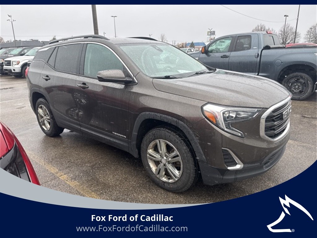 2020 Gmc Terrain SLE photo 2