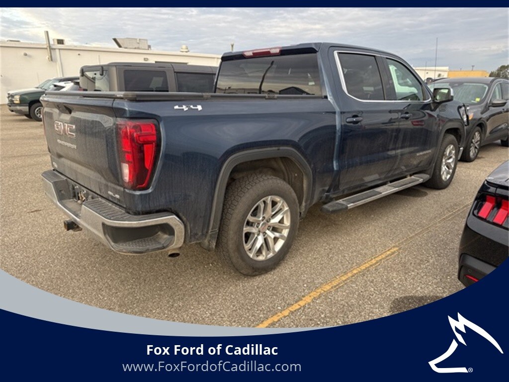 2021 Gmc Sierra 1500 SLE photo 3