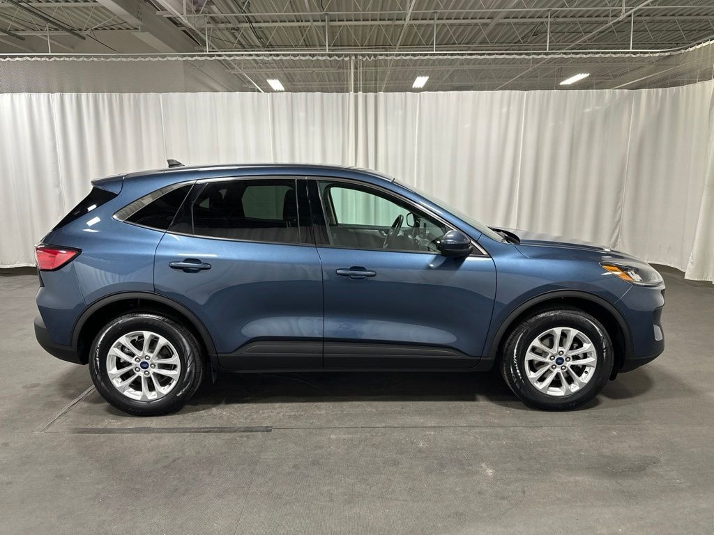 Used 2020 Ford Escape SE SUV