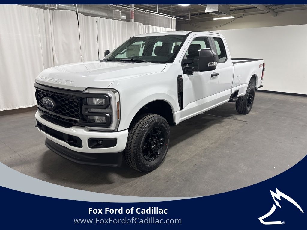 2026 Ford F-350 XL 4x4 SuperCab 8' Box SRW's photo