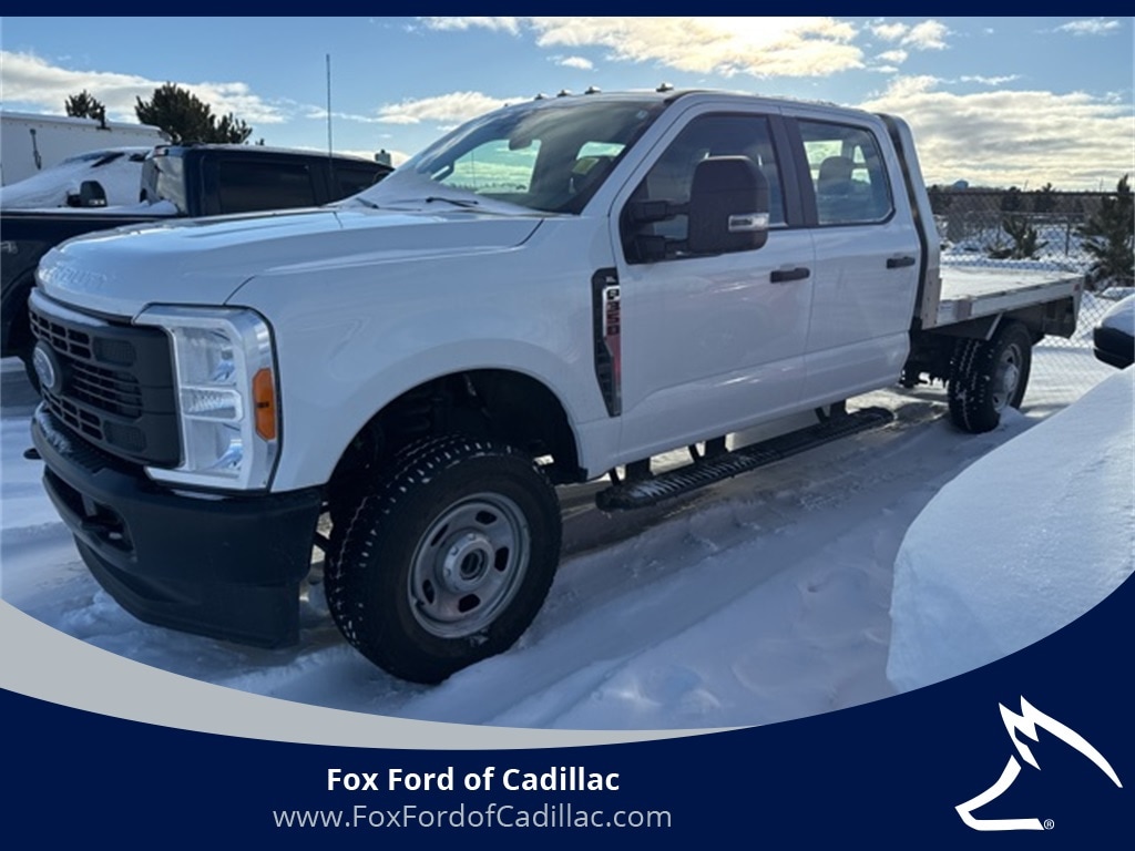 2023 Ford F-350 Super Duty Chassis Cab XL's photo