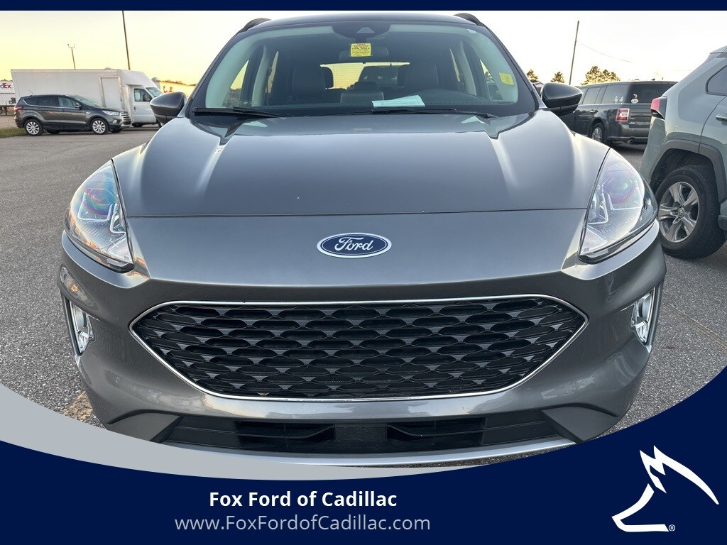 2022 Ford Escape SEL photo 2