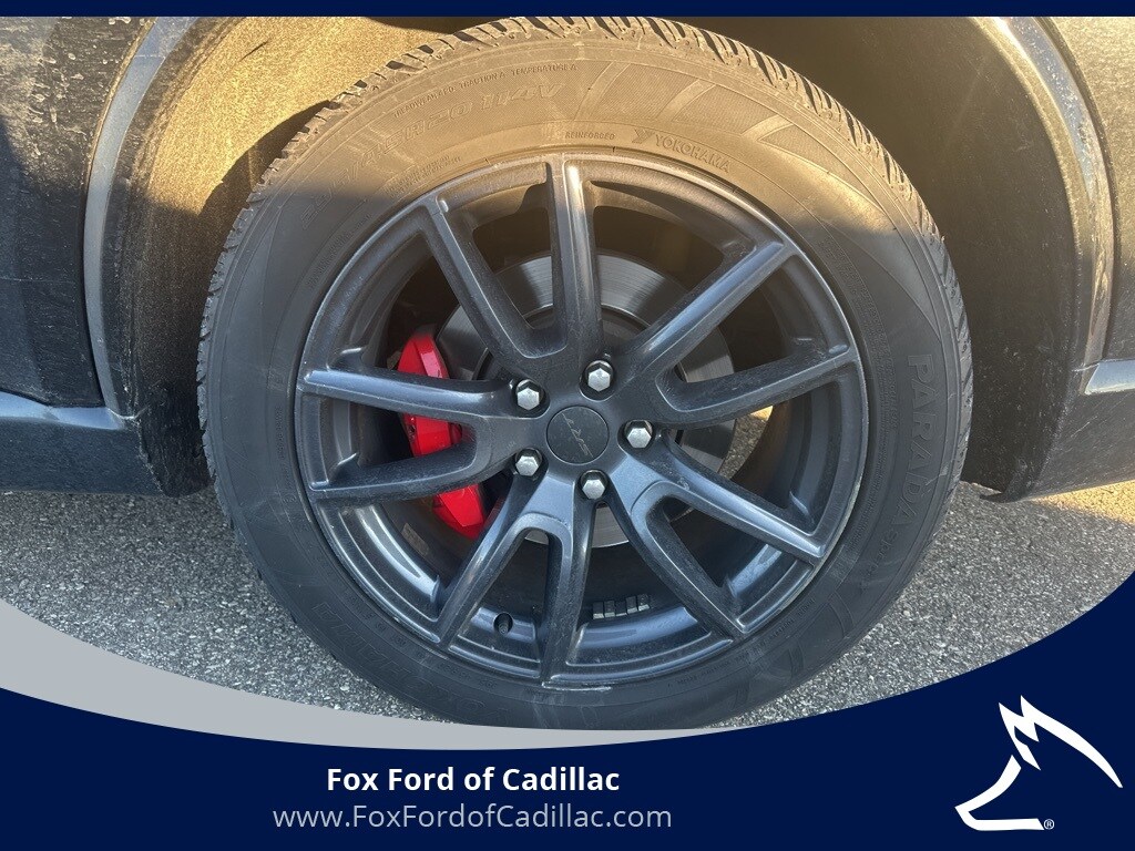 2018 Dodge Durango SRT photo 2