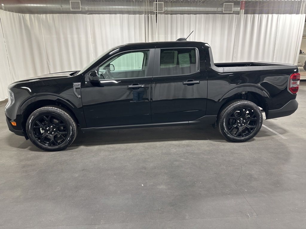 New 2025 Ford Maverick XLT Truck
