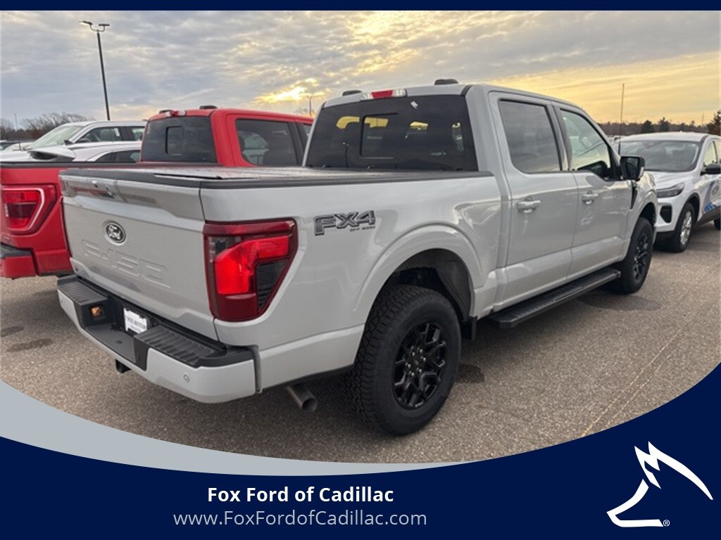 2024 Ford F-150 XLT photo 3