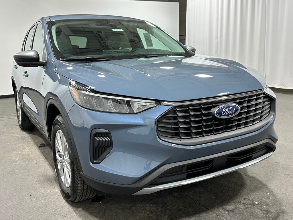 2025 Ford Escape Active photo 2