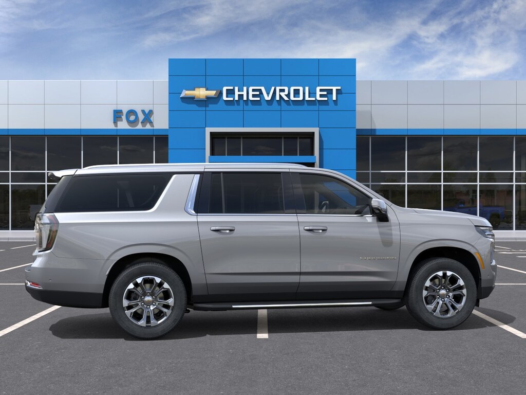 New 2026 Chevrolet Suburban LT SUV