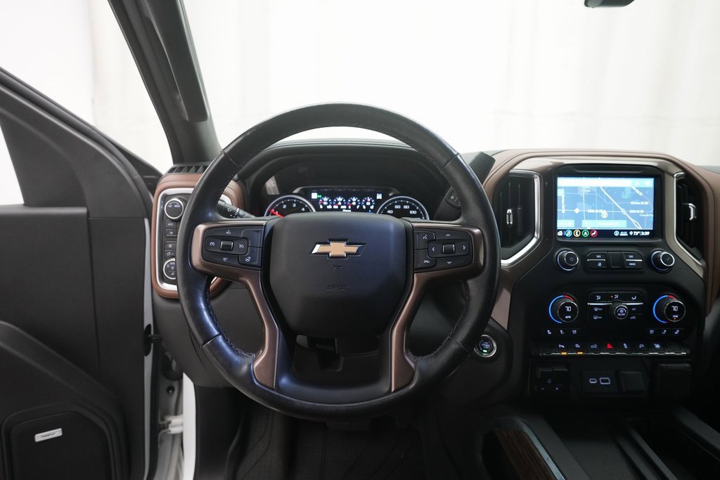 2020 Chevrolet Silverado 1500 High Country photo 4