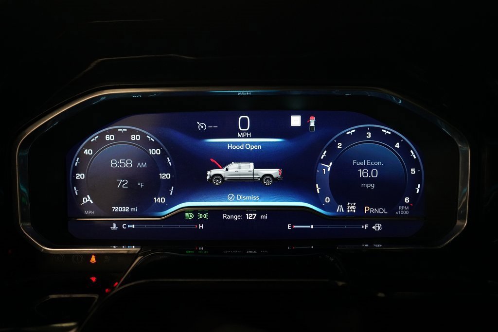 2022 Chevrolet Silverado 1500 LT photo 2