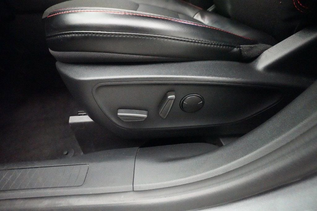 2025 Ford Escape ST-Line - Photo 28