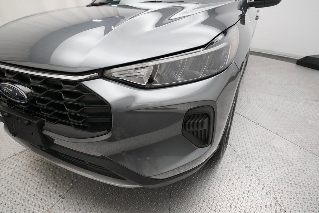 2025 Ford Escape ST-Line - Photo 22