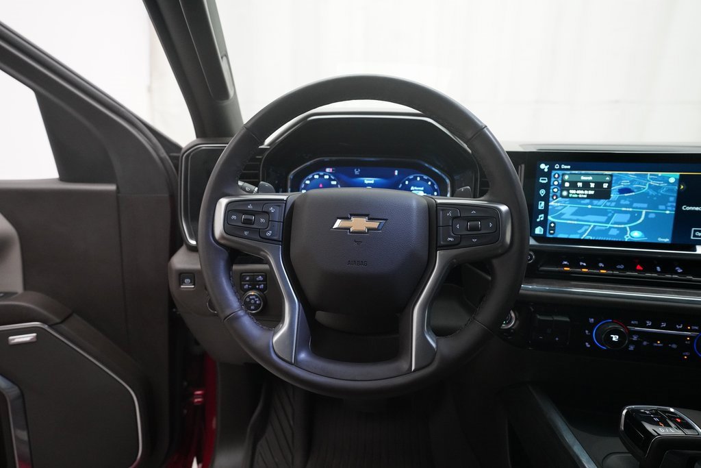 2024 Chevrolet Silverado 1500 LTZ photo 4