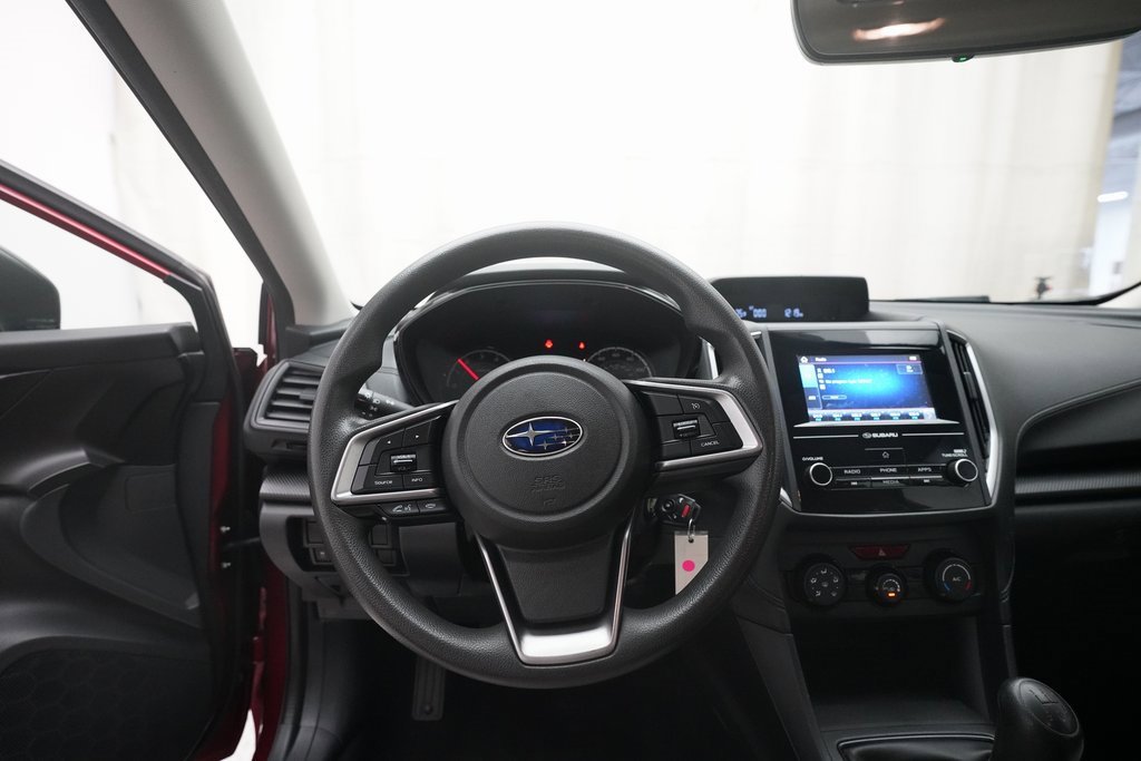 2019 Subaru Impreza 2.0i photo 4