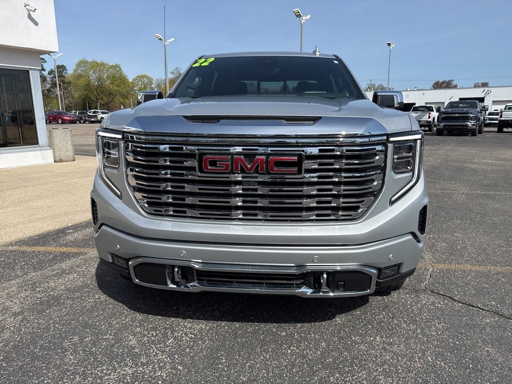 Certified 2022 GMC Sierra 1500 Denali Denali with VIN 3GTUUGET9NG583978 for sale in Caledonia, MI
