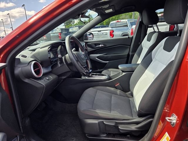 2024 Chevrolet Trax RS - Photo 19
