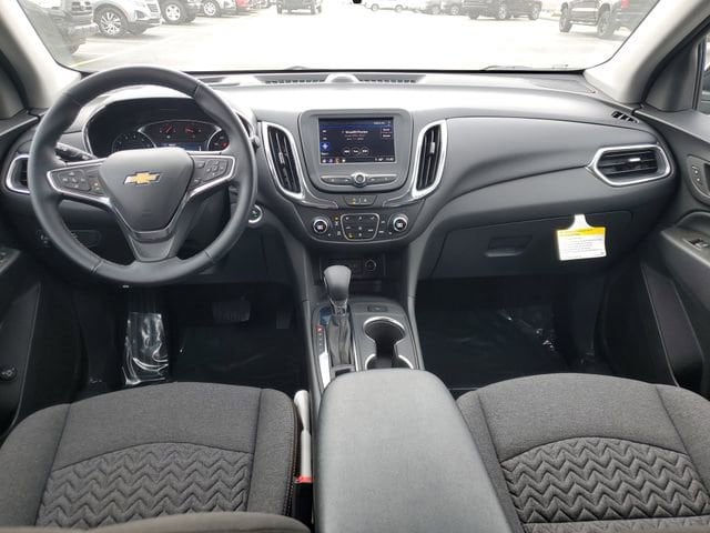 2024 Chevrolet Equinox LT - Photo 16