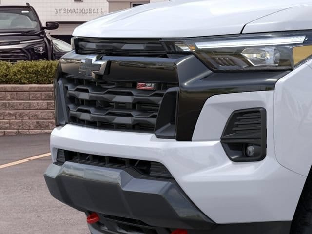 2026 Chevrolet Colorado Z71 - Photo 13